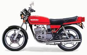 X7 From Suzuki The First 100mph 250 Cc Motor Bike In The Late 70s Happydays Suzuki Bikes Suzuki Suzuki Motorcycle