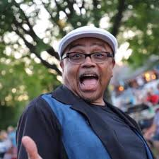 Stream Everett Collins music