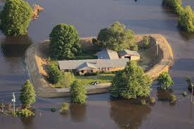 Citizens In Flood Zone Build Homemade Levees To Protect Their Homes Flood Zone Islands In The Stream Flood Protection