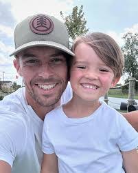 Marla Mcintire's Instagram, Twitter & Facebook