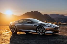 Pin De Yasmine Chabti En Cars And Trucks Autos Coches De Ensueno Aston Martin