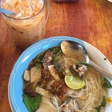 Resipi air asam paling sempoi sedap cicah dengan ikan bakar. Photos At Kak Mah Sup Perut Air Asam Kutan Restaurant