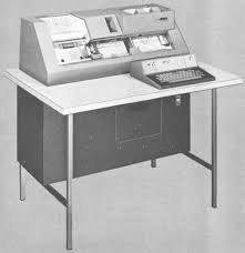 The Ibm 029 Key Punch Ibm Computer Diy Old Computers