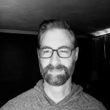 Stephen Poor's Instagram, Twitter & Facebook