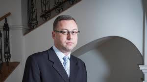 „vzhledem k tomu, že jsem rezignaci nejvyššího státního zástupce neočekávala, nebyla doručena na ministerstvo. Sef Zalobcu Zeman Po Sporech S Benesovou Rezignoval Tlaku Se Nema Ustupovat Reaguje Bradacova Hospodarske Noviny Ihned Cz