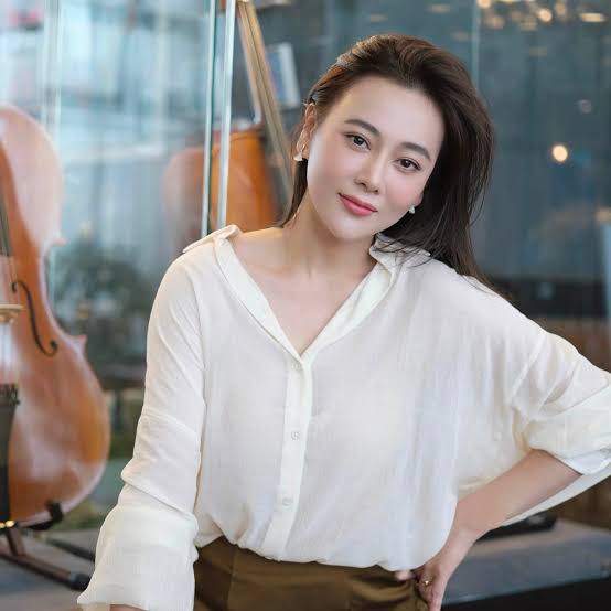 Động thái mới nhất của Phương Oanh trước giờ Shark Bình hầu tòa