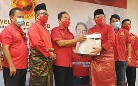 James jemut masing minister of land development. Two Ex Pkr Branch Chiefs Switch Sides In Sarawak Free Malaysia Today Fmt