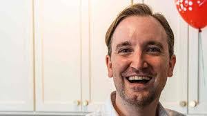 Mary Bowe's Instagram, Twitter & Facebook