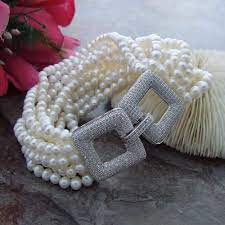 Tidak memakai perhiasan, kecuali cincin kawin yang tidak berhias (polos). Yygem Bijou De Perles D Eau Gentille Blanches 12 Brins De Lopin 5mm Bienfait Multi Brins 8 Pouces Boutique En Ligne Tendance 2021