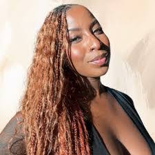 Ashley Hurwitz's Instagram, Twitter & Facebook