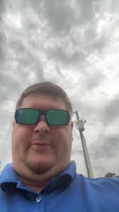 Tyler Houser's Instagram, Twitter & Facebook