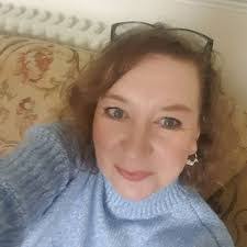 Claire Currie's Instagram, Twitter & Facebook