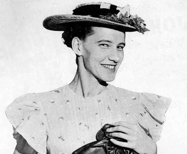 Minnie Pearl Biography