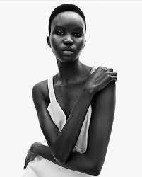 Models On Twitter Zara Models Black And White Models Fashion Photography Editorial Studio