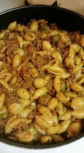 Puerto Rican Style Shell Pasta With Ground Beef Haitian Food Recipes Boricua Recipes Recipes