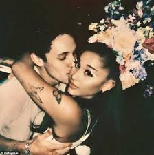 Ms grande announced in december she was engaged to the los angeles. Freedomroo Ariana Grande Very Happy She Tied The Knot With Dalton Gomez In Small Ceremony Rather Than Waiting Australiannewsreview