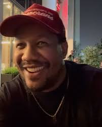 20 for the second time today. You might call it 40. 30s were very good to  me. Beyond imagination. Saw a lot. Learned a lot. Loved a lot. Traveled a  lot. Moved