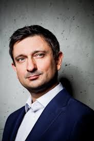 Tomasz Piątek: Kim jest zatrzymany Tomasz Misiak?