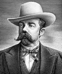 Temukan 34 ide botol premium dan minuman keras