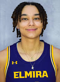 Desiree Roy's Instagram, Twitter & Facebook