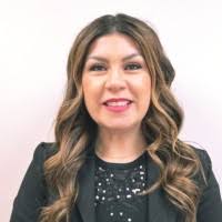 Lorraine Romero's Instagram, Twitter & Facebook