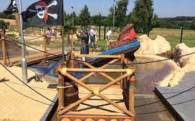 Ramsdale park cafe bar and grill, calverton: 10 Mini Golf In East Midlands That You Shouldn T Miss