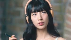 My God... Doona is really attractive 😭