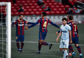 On paper this is a massive game in spain but in terms of competitive nature there is only one result coming to mind and that is a comfortable barcelona win. Player Ratings Barcelona 2 2 Valencia Another Masterclass From Araujo Barca Universal