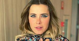 Carolina Dieckmann se declara para marido nas redes sociais