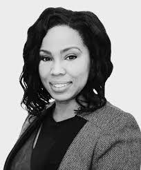 Ellen Abraham's Instagram, Twitter & Facebook