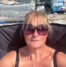 Any one know we're I can stay at Caister-on sea Great Yarmouth