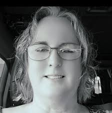 Finding dog-friendly seasonal campsite?