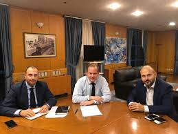 Ο πρόεδρος τεε ελλάδος, γ. Synanthsh K Karamanlh Me Ton Proedro Toy Tee K Giwrgo Stasino Serrespost