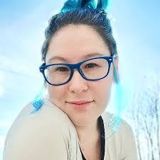 Vicky Chapman's Instagram, Twitter & Facebook