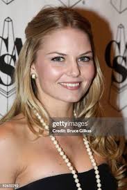 12,388 Jen Morrison Photos & High Res Pictures