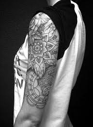 Black And White Female Flower Sleeve Tattoo Yes If I Was To Ever Get An Arm Tattoo I D Debate Getting This One Tattoos Half Sleeve Tattoos Designs Sleeve Tattoos For Women
