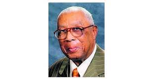 Rose Rapp's Instagram, Twitter & Facebook