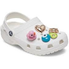 How To Put Jibbitz™ Charms On Crocs Shoes – Crocs™ Việt Nam