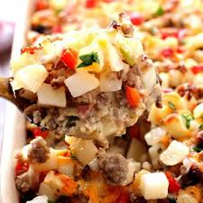Although the layers don't matter hash brown potatoes, cheese, sour cream, soup and cereal crumbs make for quite a comfort food concoction. Perfect Breakfast Casserole Crunchy Creamy Sweet