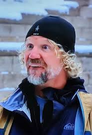 In my opinion, this is a sweet gesture from a wonderful man. What about  you, what do you think?