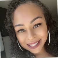 Nicole Stanley's Instagram, Twitter & Facebook