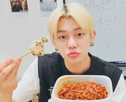Txt Eating Show By The Book Txt Eat Picsart