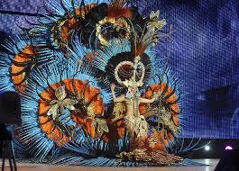 Reina Del Carnaval Santa Cruz De Tenerife 2014 Carnaval Trajes De Carnaval Santa Cruz