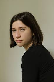 Roxanne Bernard's Instagram, Twitter & Facebook