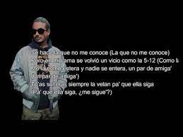 Se hace la que no me conoce pero en mi cama se volvió un vicio como a las cinco doce (yeah, yeah, yeah, yeah). No Me Conoce Remix Letra Jhay Cortez J Balvin Bad Bunny Youtube