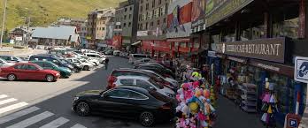 Un axe de couleur orange nécessite un entretien, en rouge il «47 % des accidents de la route mettent en cause la qualité de l'entretien des infrastructures oui il y a de la montagne, elle est sinueuse apres ax et les depassements de camions ne sont pas facile et. Pas De La Case Comment Les Commercants Ont Prevu De Casser Les Prix Des Ce Lundi Ladepeche Fr