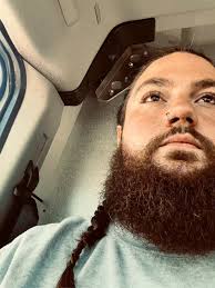 Bches throw shade & wait for you to reply. I seen it & overlooked it just  like that man does you 🙂‍↔️