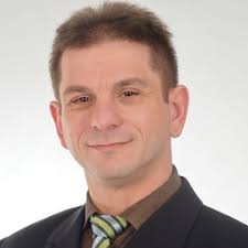 Mitarbeitende von ControlExpert GmbH