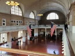Between 1901 and 1910, 8.8 million immigrants arrived in the united states, with 6 million processed at ellis island. Ellis Island In New York Newyorkcity De á… Tipps Von Eric