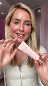 Sculpted by Aimee Moisturising Primer Review